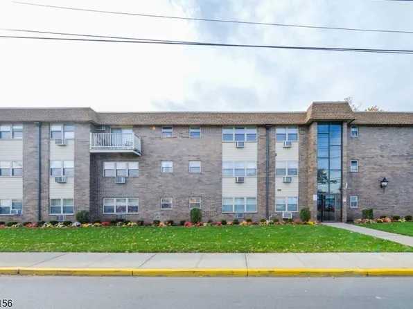 199 Bergen Tpke, Ridgefield Park, NJ 07660