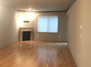 18609 SE Newport Way APT 101, Issaquah, WA 98027