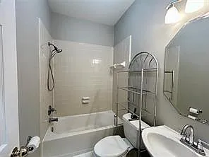 16807 Laguna Springs Dr — Photo 25