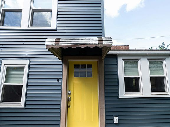 Private covered entrance!