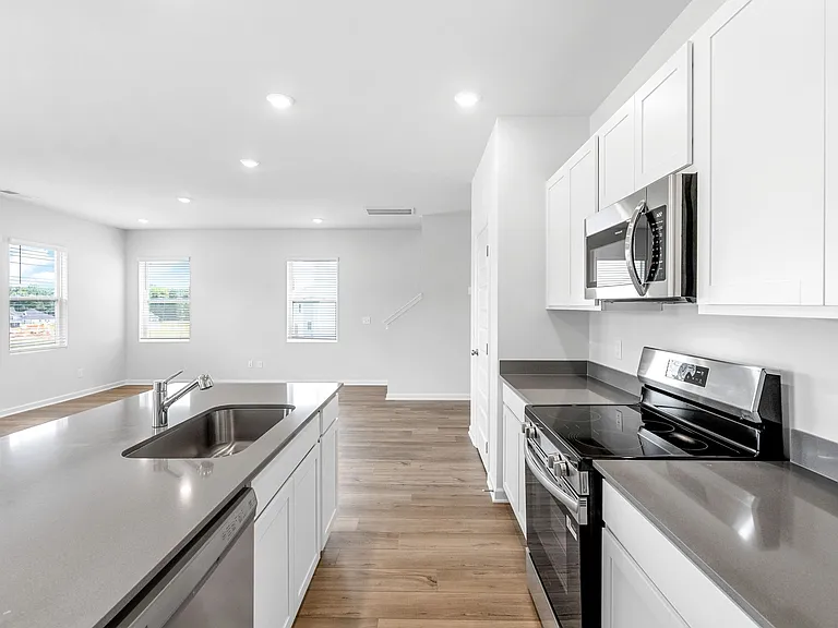 457 Perthshire Loop — Photo 11