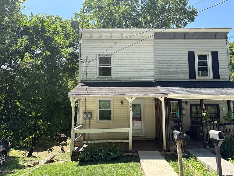 917 Wagontown Rd — Photo 1