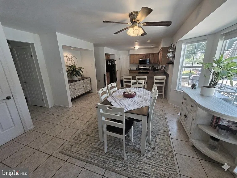 138 Persimmon St — Photo 14