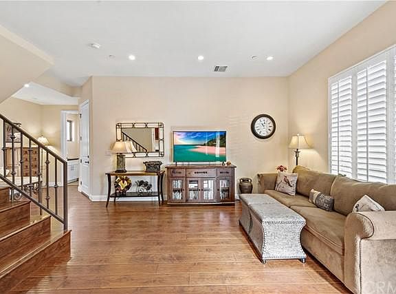 3rd image of 7605 Lilly Way