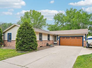 14725 Dory Ct, Apple Valley, MN 55124
