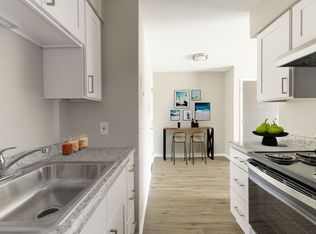 Riverway, Champlin, MN 55316