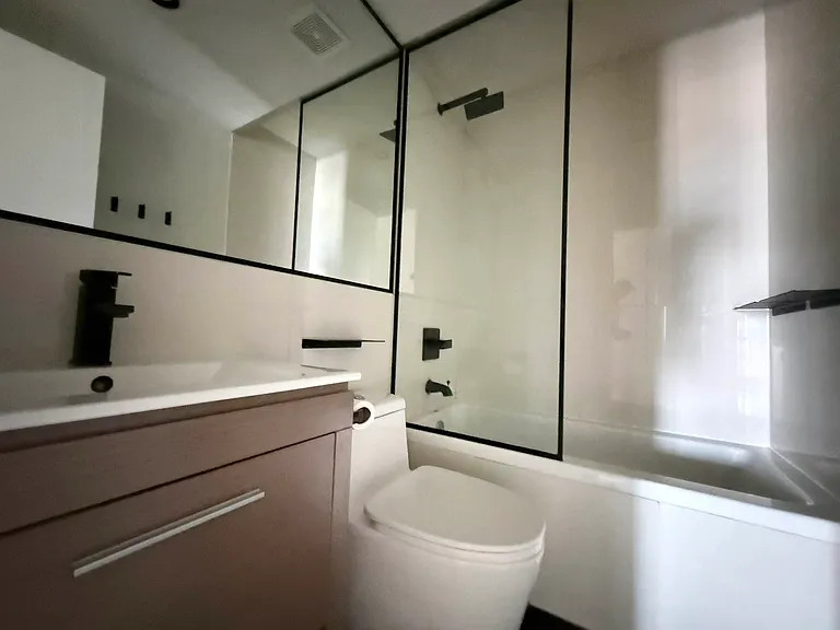 830 Saint Johns Pl #4F — Photo 12