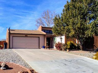 717 Casper Rd SE, Rio Rancho, NM 87124