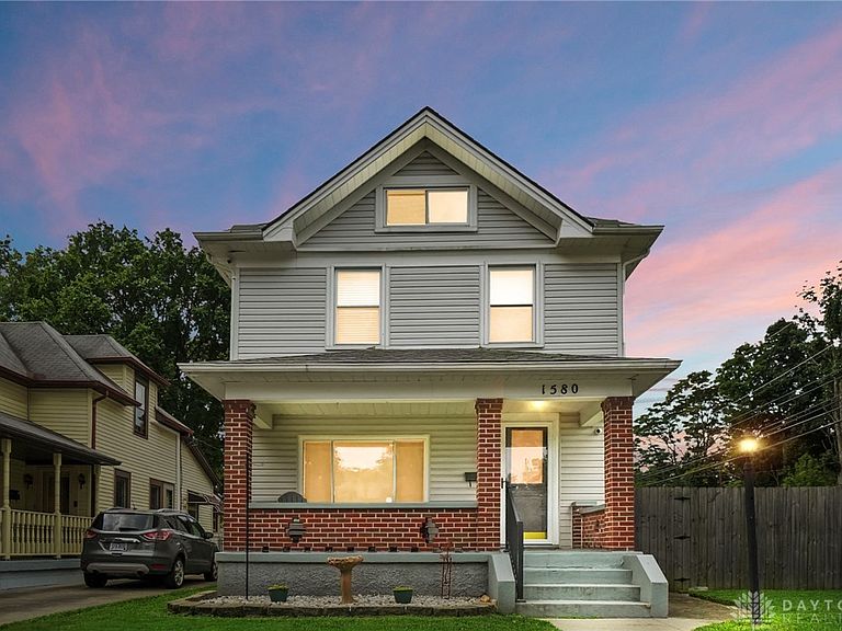 Listing photo 4