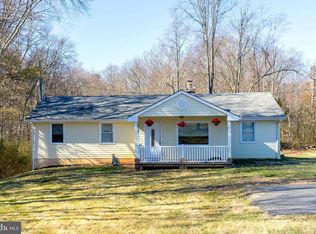 10494 Dulin Ln, Locust Grove, VA 22508