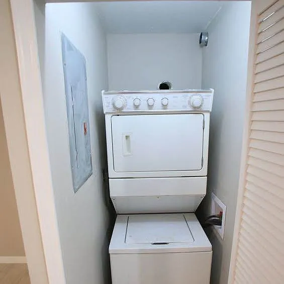 34 E Avenue A #2 — Photo 8
