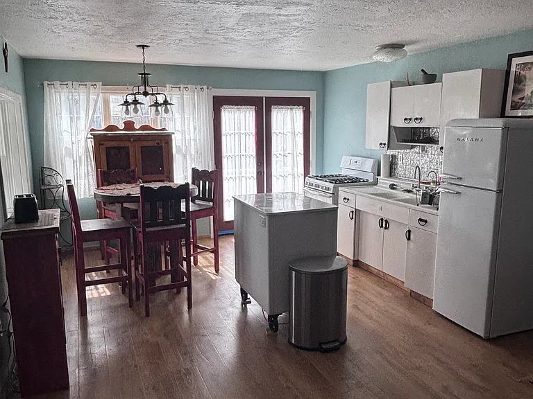 800 Geronimo St — Photo 4