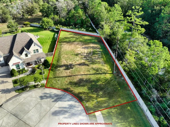 6222 Emerald Bay Point Ln, Porter, TX 77365