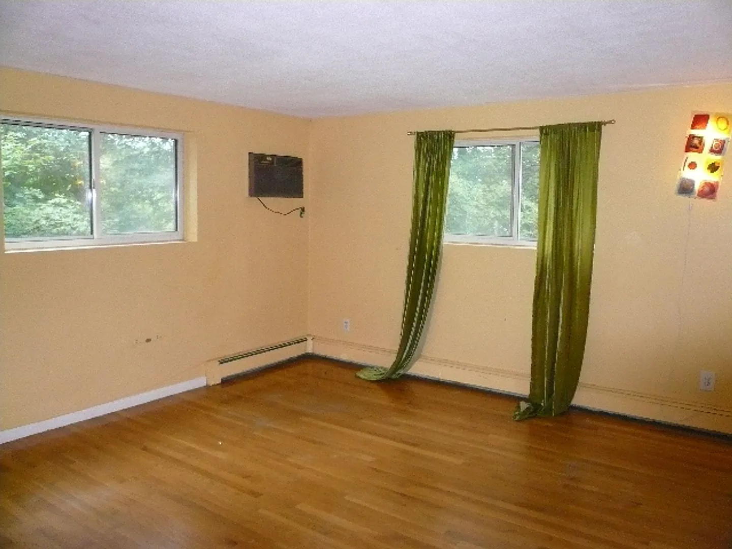 Spacious Unit With Amazing Location In Newton Corner Available 9/1/26 Great Value! — Photo 4