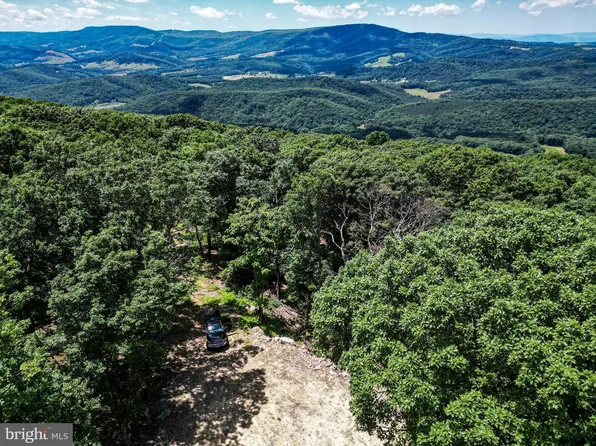 23 Cove Crk, Baker, WV 26801