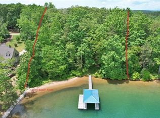 12 Pointe Harbor Dr, Seneca, SC 29672