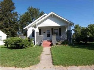 124 E Whittingham St, Valley, NE 68064