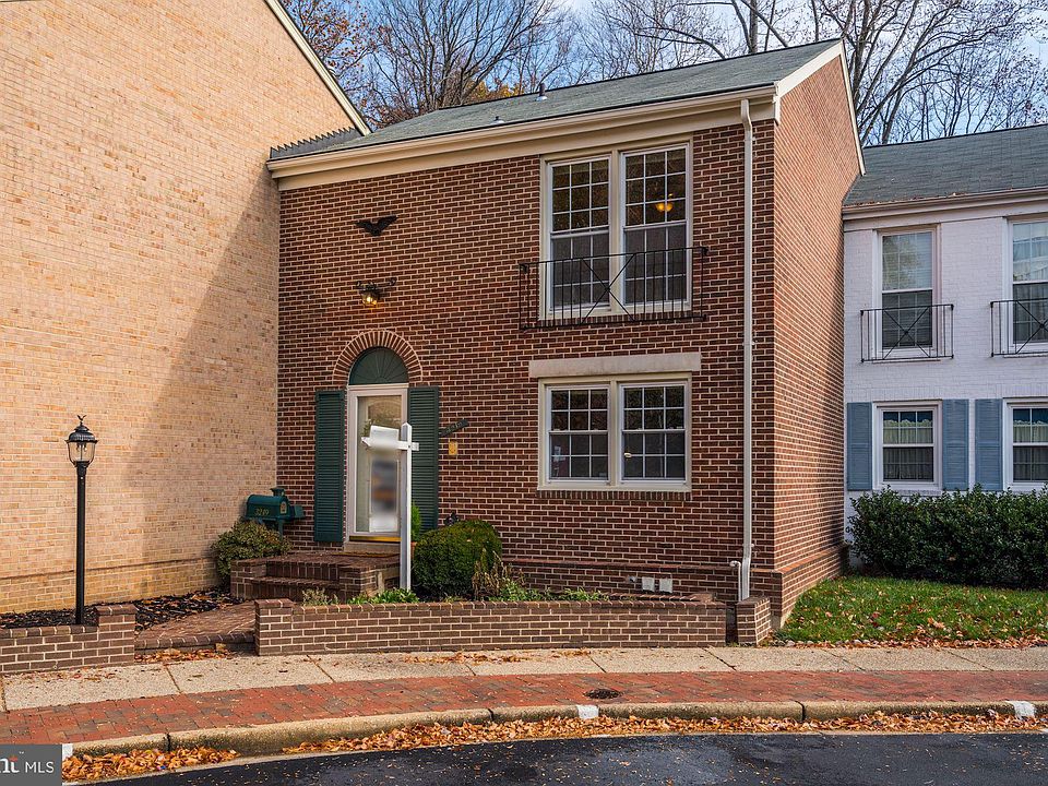 1st image of 3249 Cambridge Ct