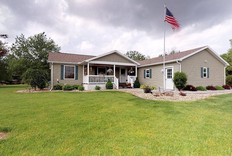 1st image of 851 Wildwood Dr