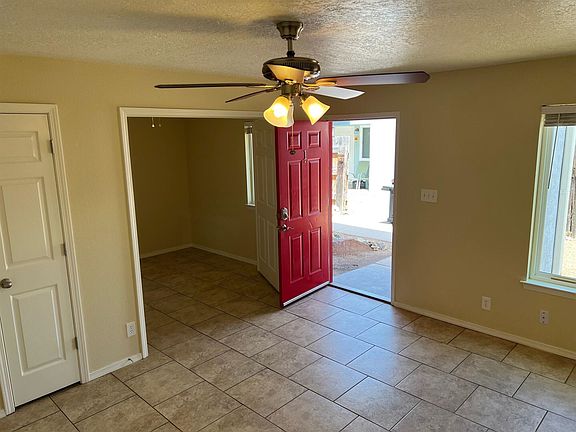 3rd image of 1816 Buena Vista Dr SE APT 1