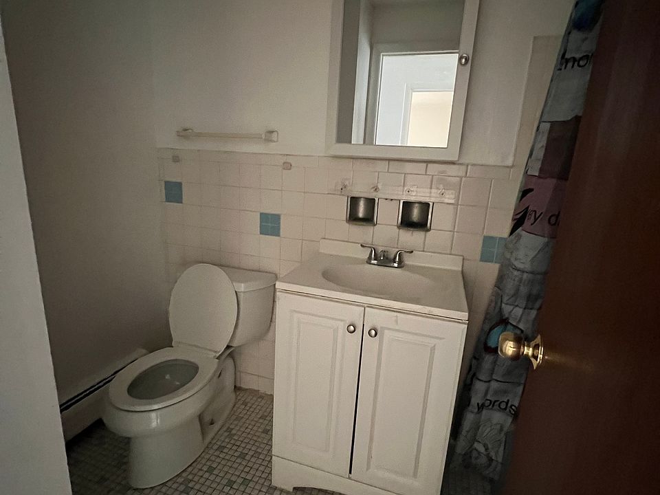 1st image of 9229 Sally Ln