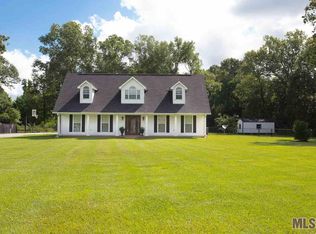 26400 Oliver Wheat Rd, Livingston, LA 70754