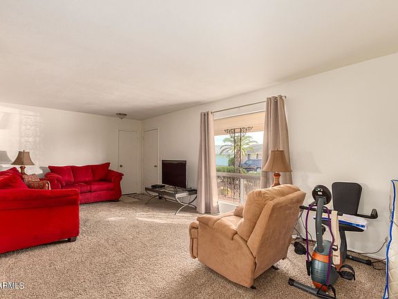 3rd image of 10328 W Twin Oaks Dr