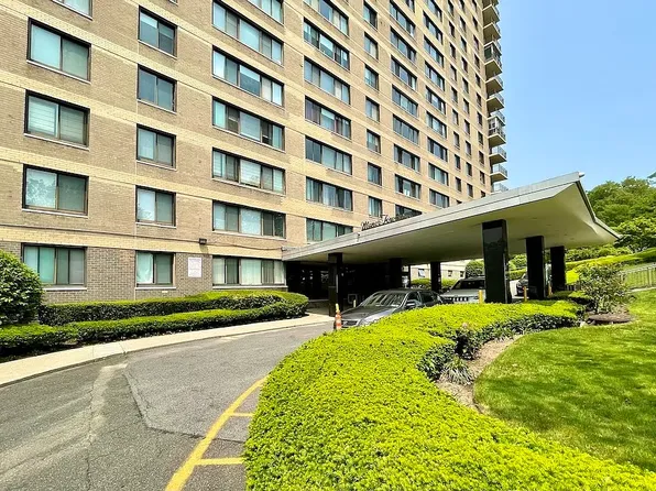 3671 Hudson Manor Ter APT 1M, Bronx, NY 10463