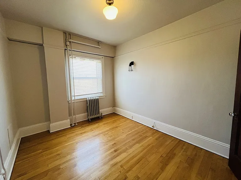 RH Blackstone — Photo 8