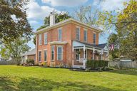 Jones St-S1810-005.jpg
