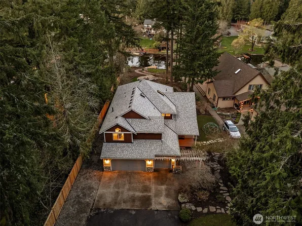 22426 SE 300th Street, Black Diamond, WA 98010