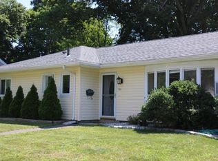30 Hemlock Dr, Natick, MA 01760