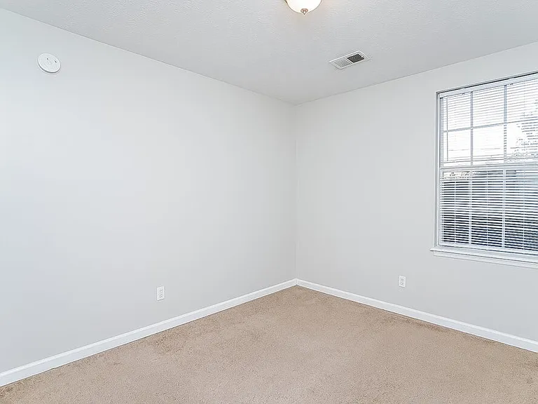 4033 Pepperwood Dr — Photo 17