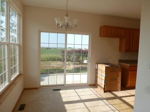 4th image of 1918 Parkside Dr #1918