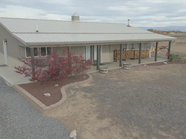 657 Road 6, Cowley, WY 82420
