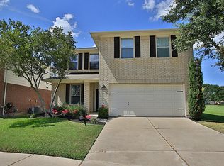 13902 Maleewan Ln, Sugar Land, TX 77498