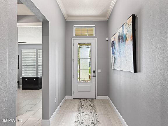 4th image of 284 LATROBE Avenue
