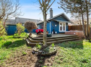 7729 Stave Lake St, Mission, BC V2V4G7