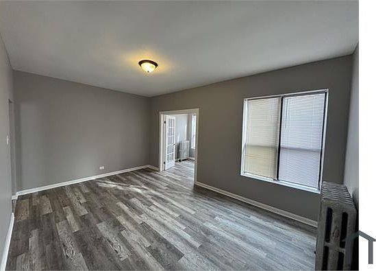 3rd image of 7446 S Kingston Ave APT 2S