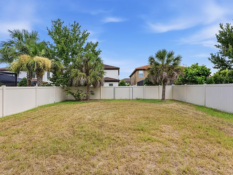 12969 Burns Dr — Photo 39