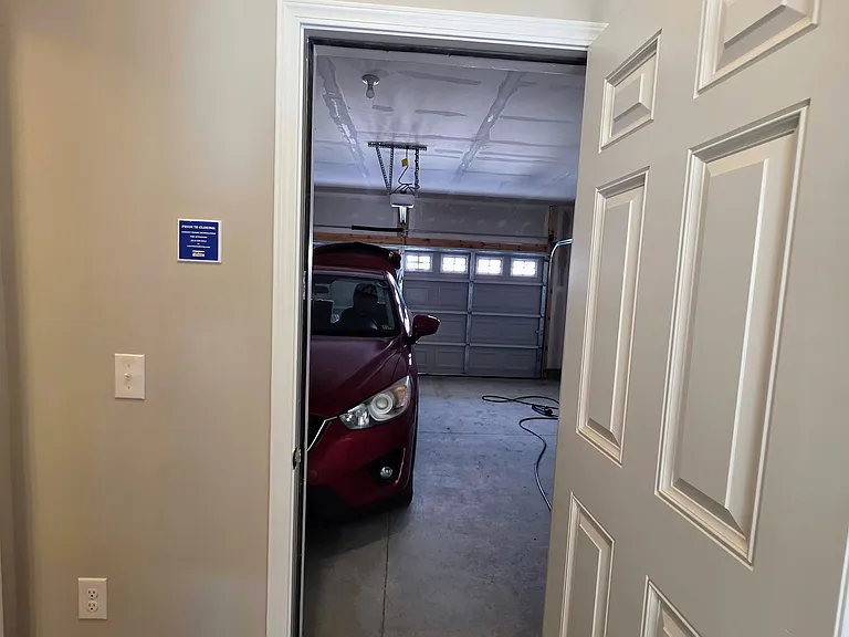 Attached Garage, direct entry to Kitchen