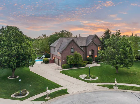 10736 Kemp Ct, Fishers, IN 46040