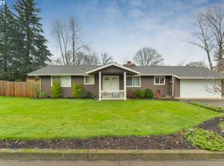 11520 Salmonberry Dr, Oregon City, OR 97045