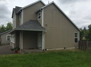 38535 Pleasant St, Sandy, OR 97055