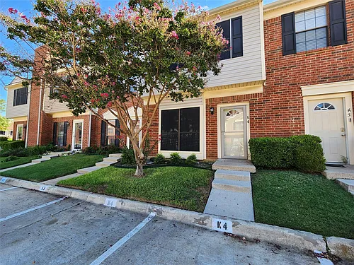 224 Samuel Blvd Photo 1