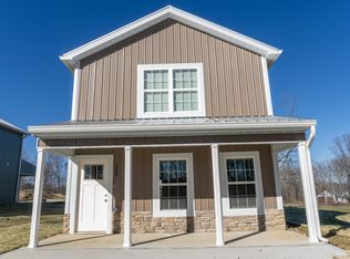 559 Chelsie Ln, Russell Springs, KY 42642
