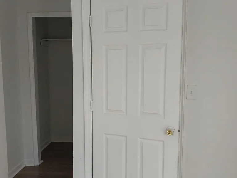 3015 Rayner Ave — Photo 8