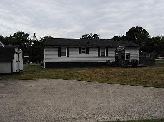 4th image of 5 Pegram Cir #35