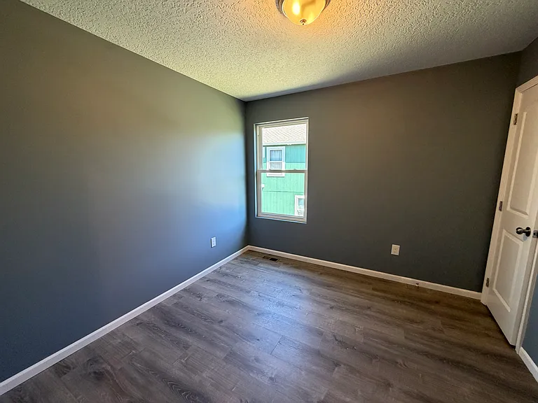 3013 NW Camellia Ct — Photo 14