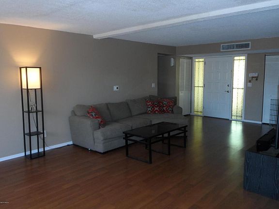4th image of 8143 E Estes Ln